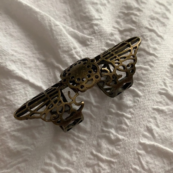 3for30!! ✨ Metal Ornamental Finger Wrap Ring - Picture 4 of 5